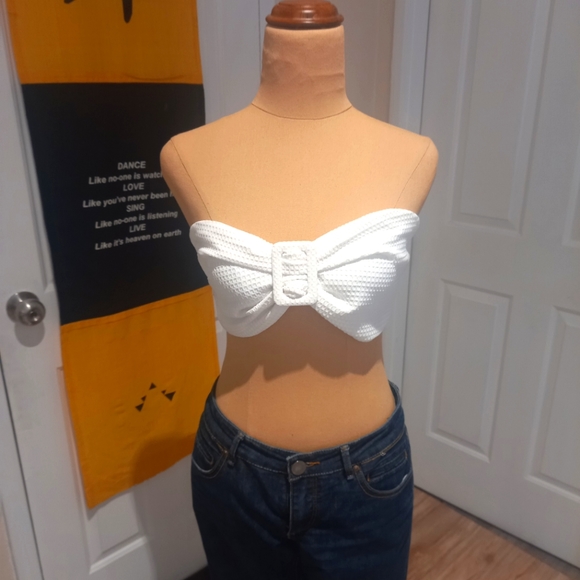 Tiger Mist Tops - Tiger mist white bandou top.